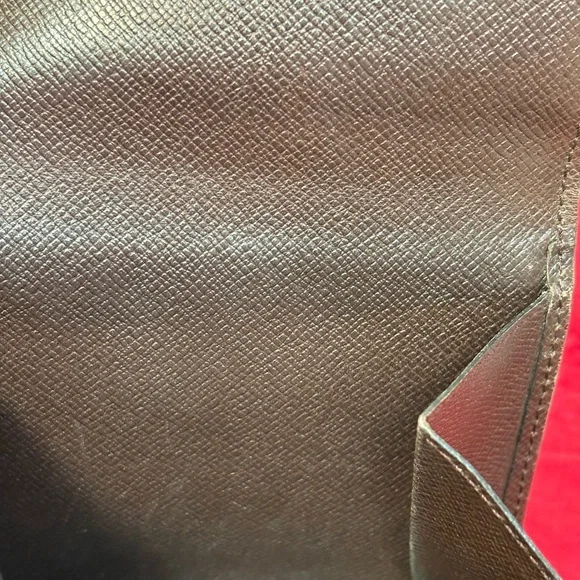 Louis Vuitton Brown Checkered Wallet - Picture 5 of 9